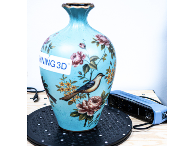 EINSTAR at SHINING 3D's New Office in Tampa, Florida