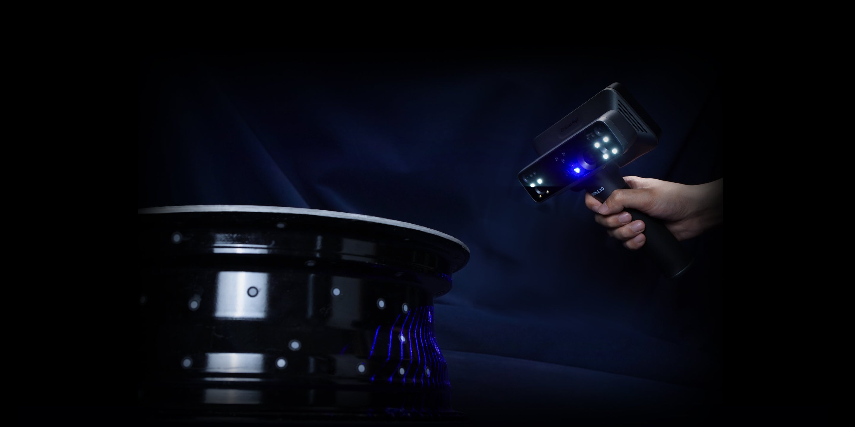 EinScan Rigil 3d scanner Flawless Scanning in Sunlight up to
100,000 Iux